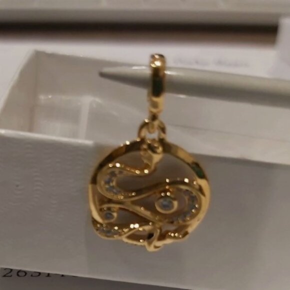 Authentic PANDORA *RETIRED* Pandora ME Pavé Snake Medallion 762301C01 - RARE - Picture 5 of 12